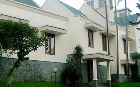 Bumi Ciherang Hotel